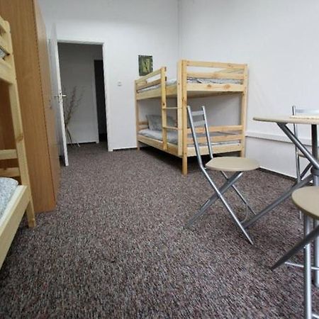 Hostel Coco Варшава Экстерьер фото