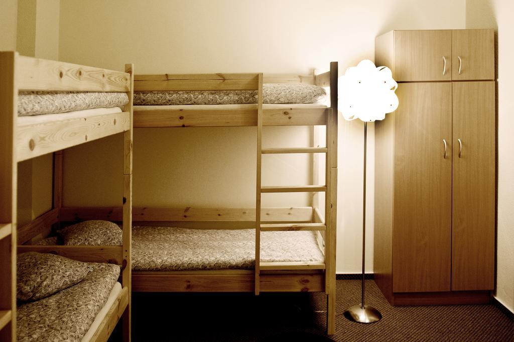 Hostel Coco Варшава Экстерьер фото